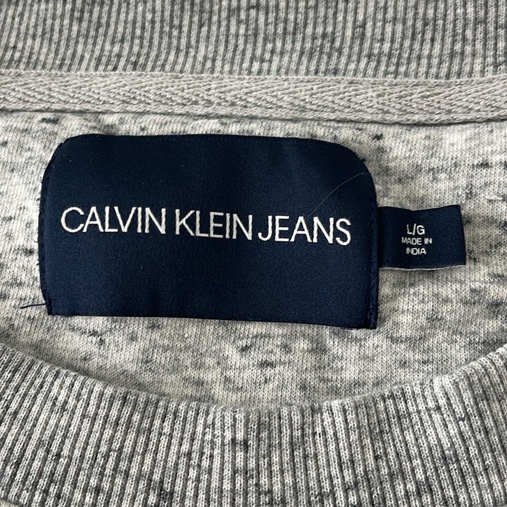Calvin Klein Jeans Gray Logo Crew Neck Sweater - Picture 2 of 7